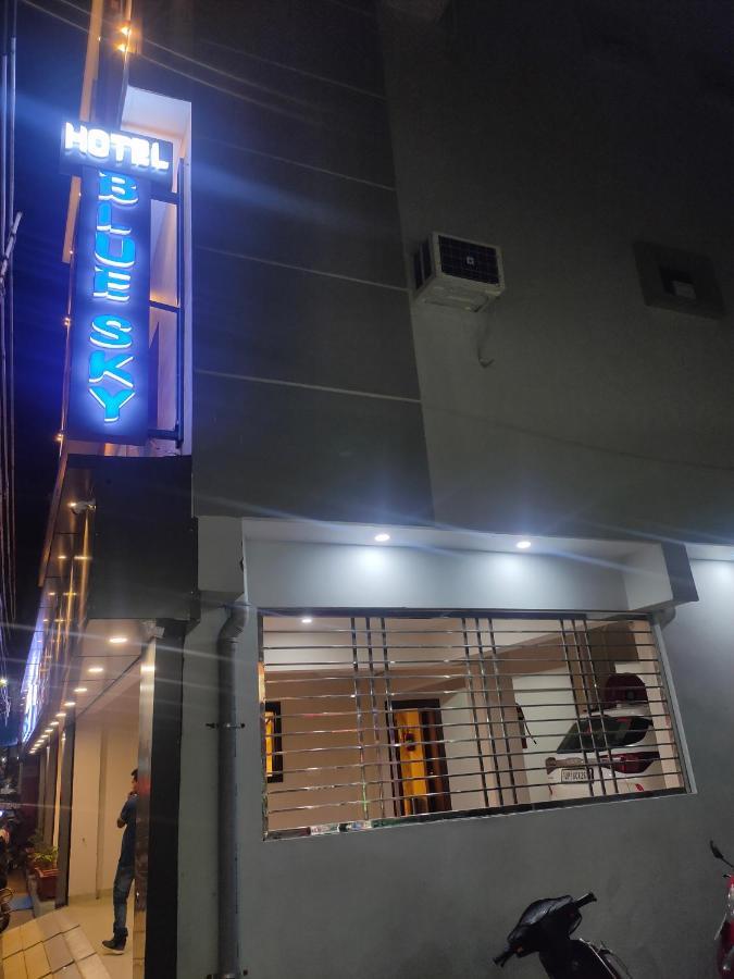 Hotel Blue Sky Haridwār Extérieur photo